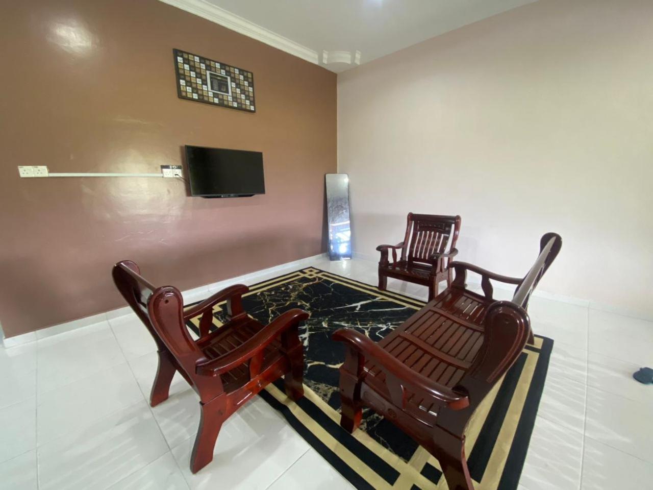 Alfaatih Guest House Kuala Terengganu Bagian luar foto